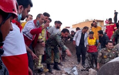 تخریب ۲ خانه و جان باختن ۴ تن در حادثه انفجار اسلام آباد غرب