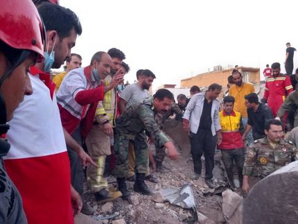 تخریب ۲ خانه و جان باختن ۴ تن در حادثه انفجار اسلام آباد غرب