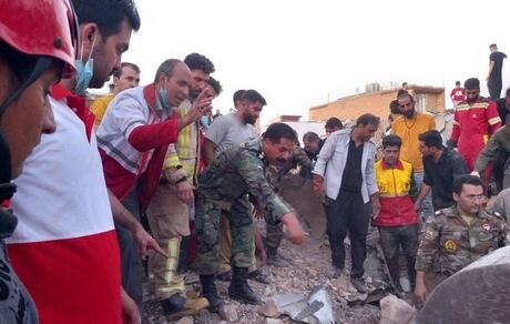 تخریب ۲ خانه و جان باختن ۴ تن در حادثه انفجار اسلام آباد غرب