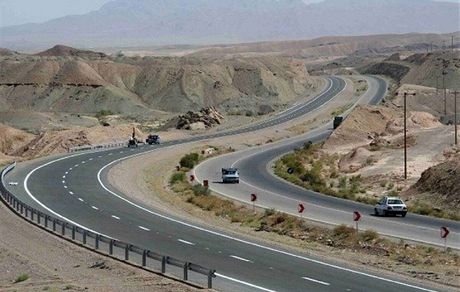تنها ۱۲ کیلومتر تا تکمیل محور بیرجند - قاین