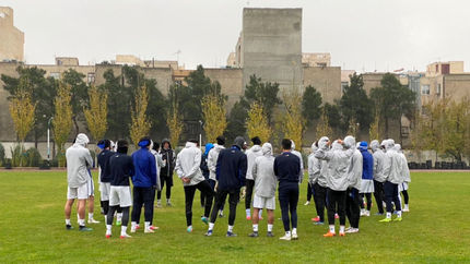 مرور برنامه‌ تاکتیکی استقلالی‌ها زیر بارش شدید باران