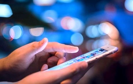 ثبت ۱۶۵ میلیون مشترک تلفن همراه در کشور