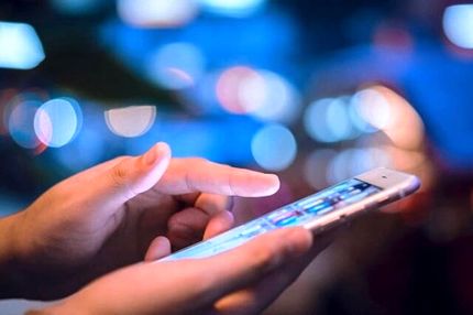 ثبت ۱۶۵ میلیون مشترک تلفن همراه در کشور