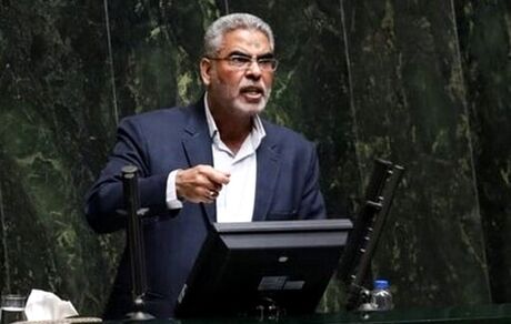 ۵۰۰ شرکت متخلف ۵۲ میلیارد دلار ارز صادراتی را برنگردانده‌اند!/ قوه قضائیه به پرونده ۵۲ میلیارد دلار ارز گمشده ورود کند
