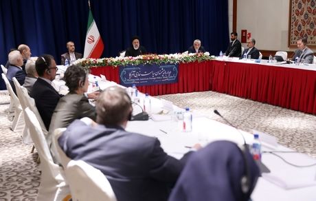 جمهوری اسلامی ایران از توافق خارج نشده و به همه تعهدات عمل کرده است