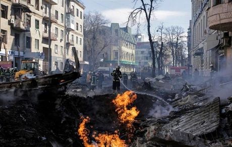 احتمال کشته شدن ۱۰۰۰ اوکراینی پناه گرفته در تئاتر ماریوپل بعد از بمباران روسیه