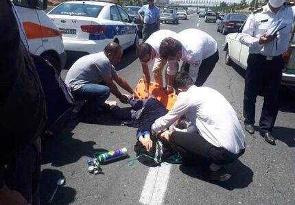 ۲۲ نفر در واژگونی مینی بوس در جاده قدیم هشتگر مصدوم شدند