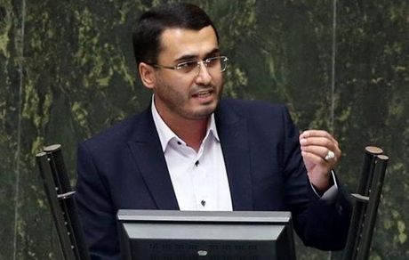 رئیس جمهور در معرفی کابینه به شعار وفاق ملی عمل کرد