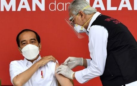 روحانیون اندونزی: مشکل نداشتن تزریق واکسن کرونا در ماه رمضان