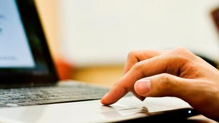 جهرمی: اینترنت به‌زودی وصل می‌شود