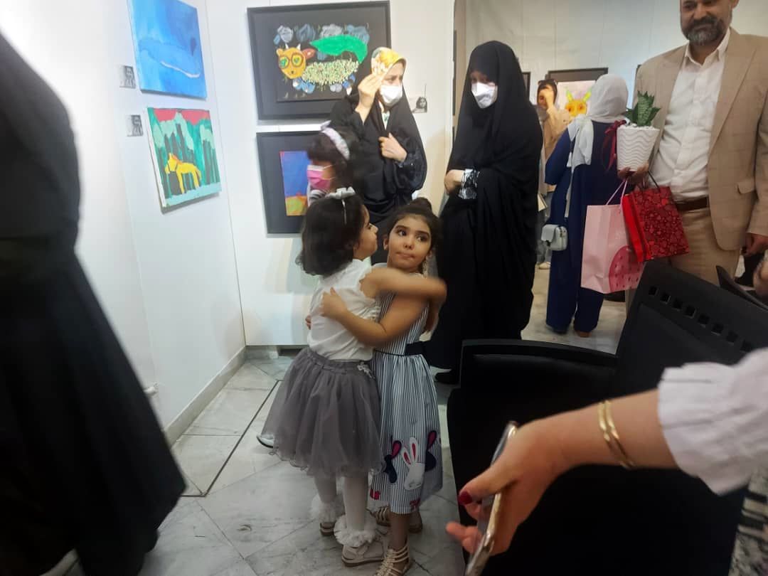 نمایشگاه گروهی نقاشی پرواز با رنگها