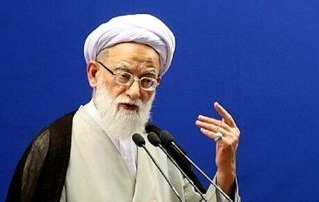 
امامی کاشانی: نماینده باید در برابر دشمن شجاع و چابک باشد