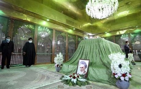 تجدید میثاق رئیس جمهور و هیات دولت با آرمان‌های امام راحل و شهدای انقلاب اسلامی