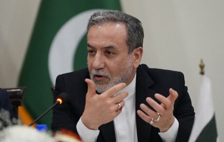 عراقچی: اقدامات ایران و پاکستان علیه تروریست شدت می‌گیرد
