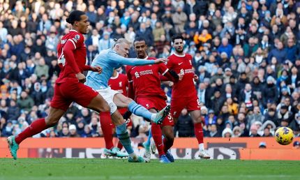 منچسترسیتی، لیورپول را تحقیر کرد