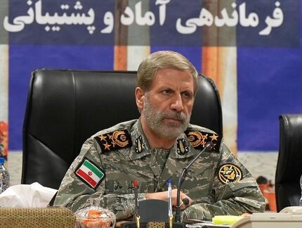 فرمانده کل ارتش: به وعده‌های الهی اعتماد داریم / دشمن دوباره اشتباه کند پاسخ کوبنده می‌دهیم