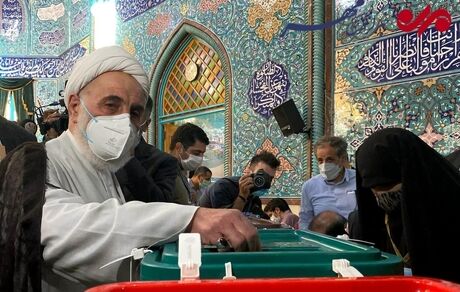عارف و ناطق نوری رای خود را به صندوق انداختند