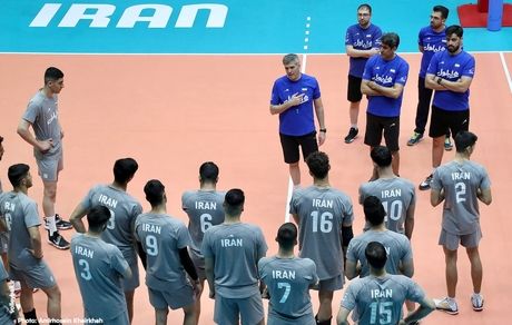 دعوت ۱۸ بازیکن به اردوی چهارم تیم ملی والیبال جوانان برای حضور در قهرمانی جهان