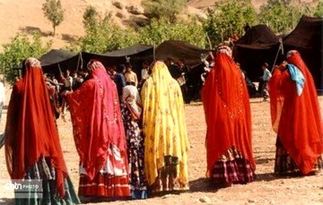 نخستین جشنواره ملی لباس‌های محلی اقوام ایران‌زمین برگزار خواهدشد