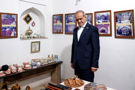 بازدید رئیس جمهور از مسجد کبود ایروان