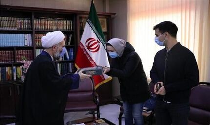 بانوی ایتالیایی در رشت به دین مبین اسلام مشرف شد
