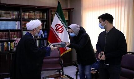 بانوی ایتالیایی در رشت به دین مبین اسلام مشرف شد