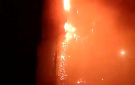 دهکده آبی پارس در گرمدره کرج آتش گرفت + ویدئو