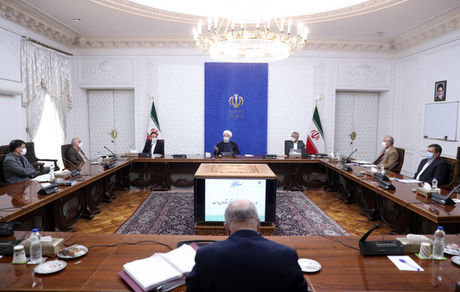 اهداف شوم دشمن برای ایجاد قحطی در تهیه کالاهای ضروری و بهم ریختگی در کشور کاملا ناکام ماند/ برنامه‌های تأمین و توزیع کالاهای اساسی در ماه‌های پایانی سال ۱۳۹۹ و سال ۱۴۰۰ بررسی و تصویب شد