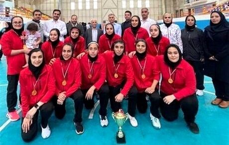 پایان لیگ برتر هاکی بانوان با قهرمانی هلال احمر تهران