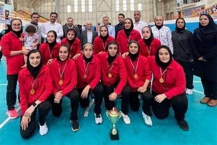 پایان لیگ برتر هاکی بانوان با قهرمانی هلال احمر تهران