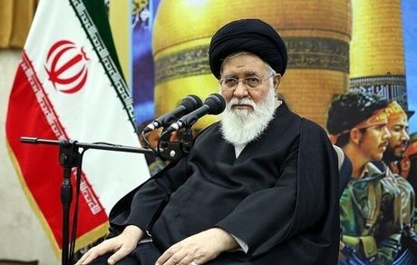 آیت‌الله علم‌الهدی: طرح‌های سابق مقابله با کرونا جوابگو نیست