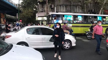 ستاد ملی کرونا هنوز برای منع تردد از ساعت ٢١ تصمیم‌گیری نکرده است