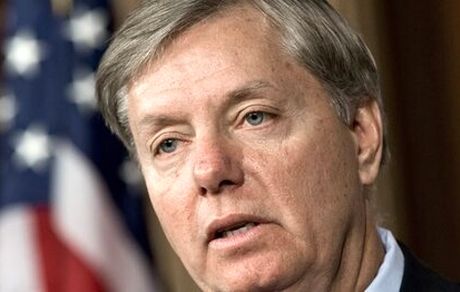 سناتور تندروی آمریکایی به ایران هشدار داد
