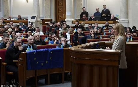 رئیس پارلمان اروپا: شهروندان اتحادیه اروپا تاثیرات تحریم‌ها علیه روسیه را احساس می‌کنند