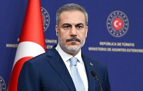 وزیر خارجه ترکیه: حفظ آتش بس ایران و آمریکا جزو اولویت‌هاست