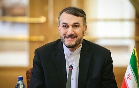 تاکید وزیر امور خارجه بر توسعه روابط ایران و بلاروس