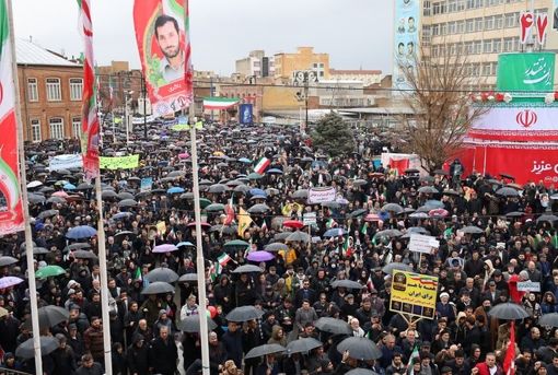 حضور آحاد مردم در راهپیمایی ۲۲ بهمن | تصاویر