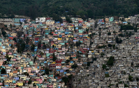 زلزله هفت ریشتری هائیتی، ۲۲۷ کشته داشته است