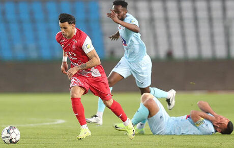 پرسپولیس با خوش‌شانسی گل‌گهر را برد