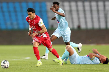 پرسپولیس با خوش‌شانسی گل‌گهر را برد