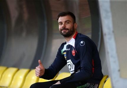 گلر پرسپولیس به تهران بازگشت