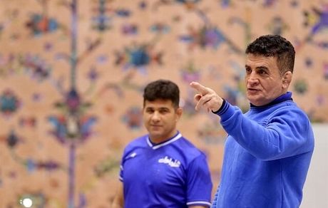 محمد بنا به جمهوری آذربایجان نرفت