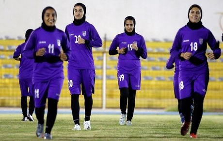 اردوی تیم ملی فوتبال بانوان پایان یافت