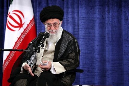 رهبر انقلاب: مجلسی می‌خواهیم که کشور را از توطئه‌ها مصونیت ببخشد