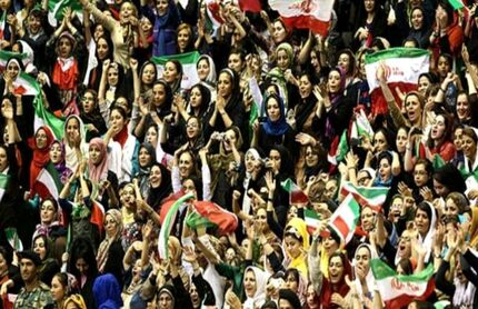 بانوان تماشاگران هم می‌توانند بازی ایران و کره جنوبی را تماشا کنند