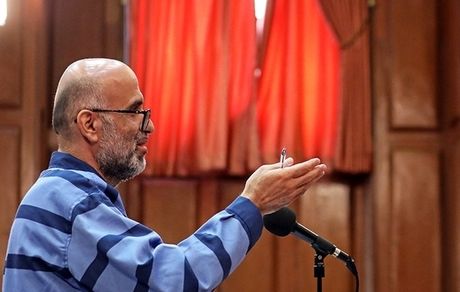 آغاز چهاردهمین جلسه رسیدگی به اتهامات طبری و ۲۱ متهم دیگر 