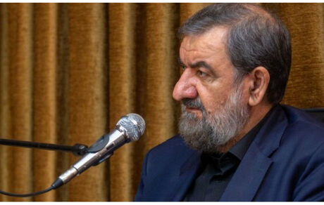 معاون رییس جمهور: صف معترضان از افرادی که پرچم مقدس کشور و مساجد را آتش می‌زنند جدا است