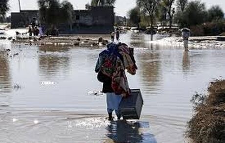 کمیته امداد: کمک‌های مردمی برای سیل‌زدگان به 12 میلیارد تومان رسید