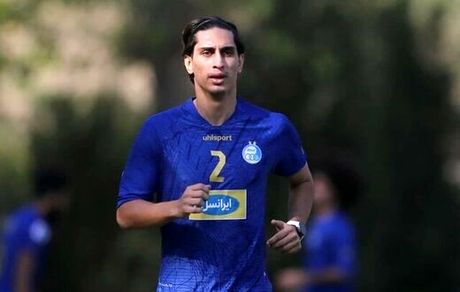 مدافع استقلال کرونا گرفت