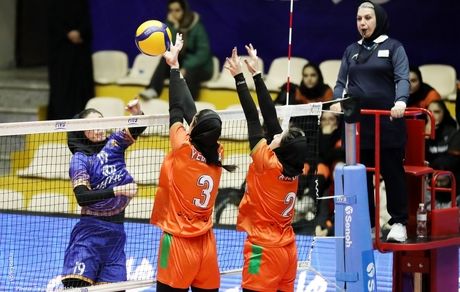 ادامه صدرنشینی سپاهان در لیگ برتر والیبال بانوان